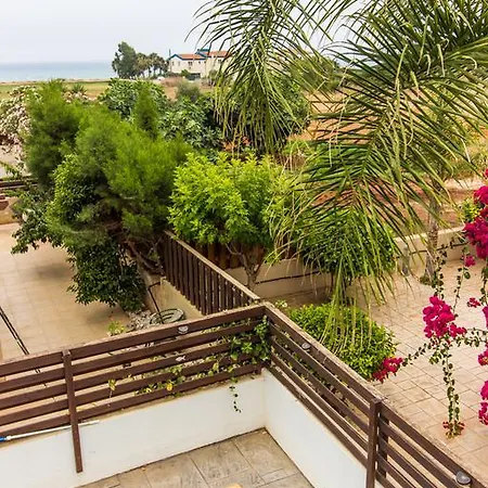 Marina Bay Villa *